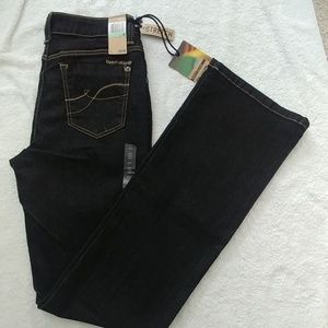 NWT DKNY SOHO Bootcut Jeans 8L